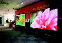 Cens.com NEW TV Boss (Indoor / Outdoor TV Wall) MAXTEK GO-GO CO., LTD.