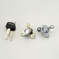 RH & LH Door Lock W/Key