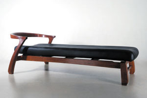 The innovative Chinese concubine couch (lounger) created by Yung Shing is multifunctional.