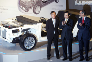 The LUXGEN EV platform first shown during President Ma Ying-jeou`s visit to HAITEC.
