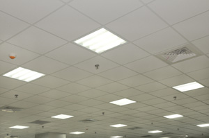 T-bar lighting fixtures equipped with Aussmak’s CCFL T8 tube.