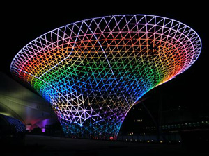 Colorful lighting soothes the night at Shanghai Expo.