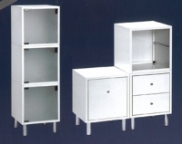 Chang Fu provides a variety of metallic display racks and storage cabinets.