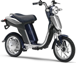 A light e-scooter model of Yamaha.