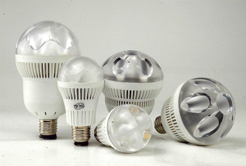 Yi-Jin’s LED bulbs have many advantages.