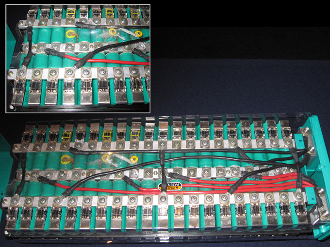 A LiFePO4 battery pack (with 18,650 cells) protected by DOSBAS.