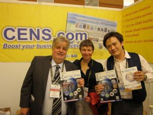 CENS's TIS proves popular among foreign buyers at TIFS 2012.