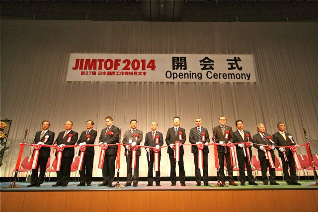 The ribbon-cutting ceremony was held at the end of the JIMTOF 2014 opening.