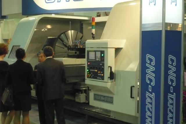 Taiwan's machinery and machine-tool makers forecast for 10% rise in exports in 2015.