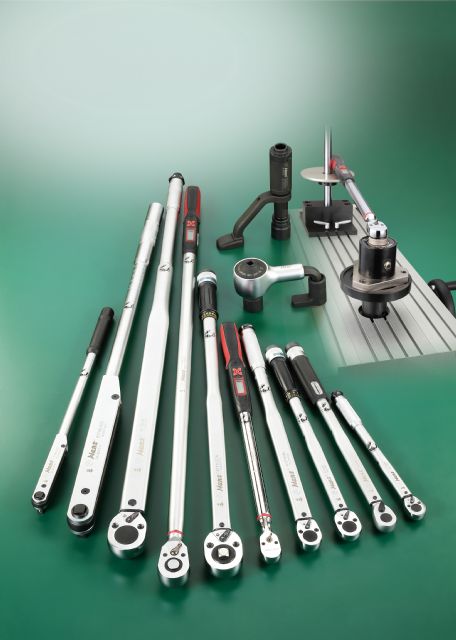 Hans offers a wide range of torque wrenches for car repair and maintenance and similar applications.