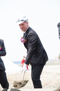 vanBaerle's CEO-cum-owner Daniel Schenk was present in the ground-breaking ceremony held in Taichugn Port in late March for the planned silicate plant in Taiwan.