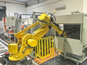 Automating production with robots is regarded by Taiwan's major manufacturing companies as a savvy strategy against rising local labor cost (photo courtesy of UDN.com). 
