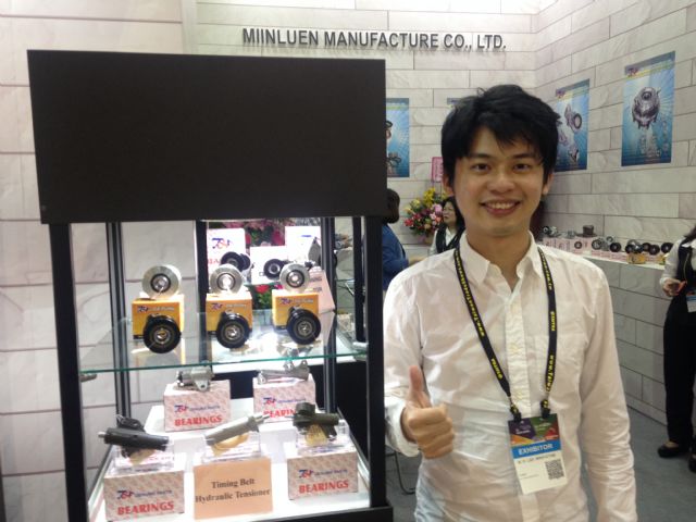 Miin Luen’s sales engineer James Tang.