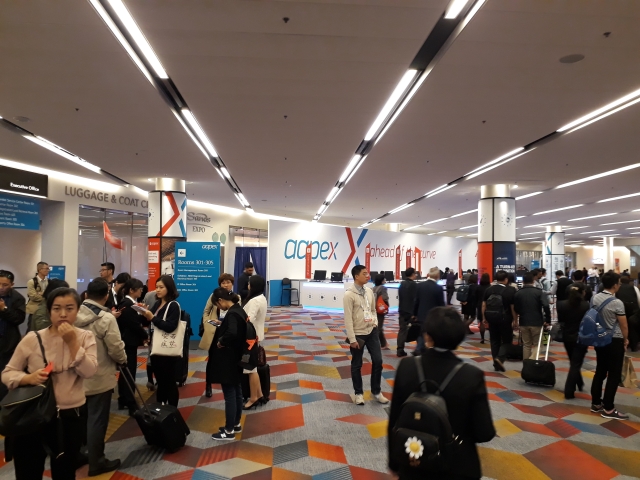 The three-day professional trade fair hosted over 2,200 exhibitors that were systematically accommodated on Level 1 and Level 2 of the exhibition hall according to categories. (photographed by Dennis Hsiao)