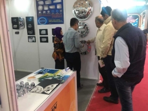 A2A's Stainless Steel Wheel Cover Captures Attention from Professional Buyers at IAPEX 2017</h2>