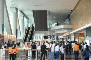 七项展览汇聚超过1,700家、来自18国家及地区展商。(香港贸发局提供)