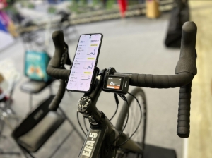 明系与信邦电子共同打造最具设计感电动辅助自行车，于台北国际自行车展登场。图档来源：联合报系／信邦提供
