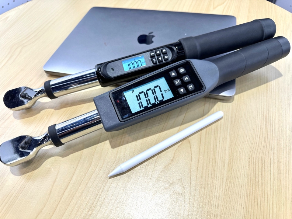 Stand Tools BIG-DISPLAY electronic torque wrench.