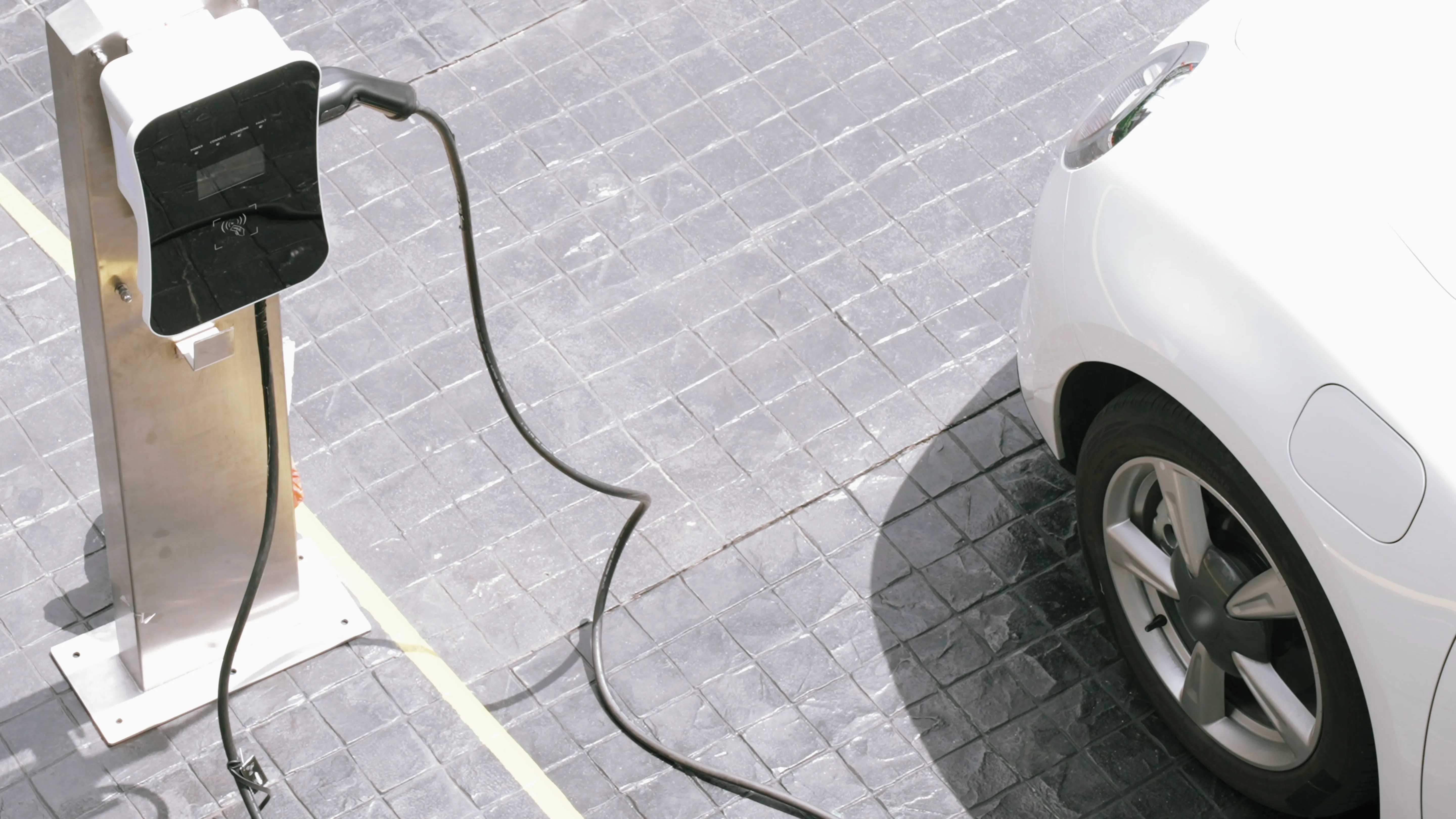 Taiwan Charges Ahead in EV Station Mapping</h2>