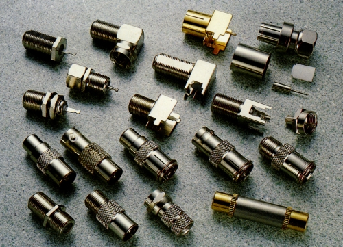 Electronic connectors