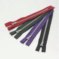 No. 3 Silver Plastic Zippers