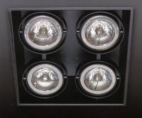 Recessed trimless downlight