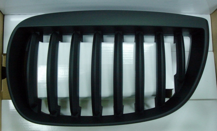 GRILLES FOR BM E87 '01