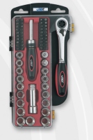 Socket wrench sets & sockets