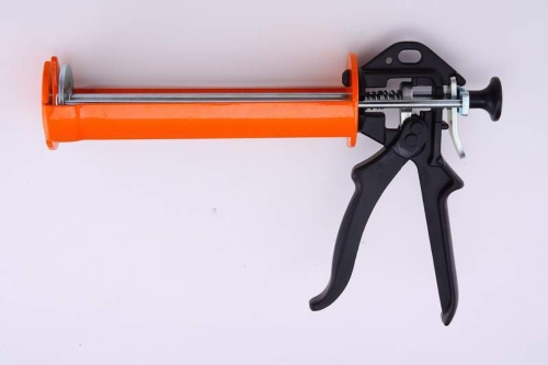 CAULKING GUN (INJECTION GUN)