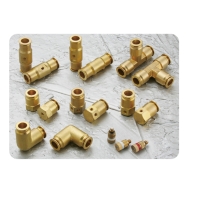 High-pressure misting connectors 