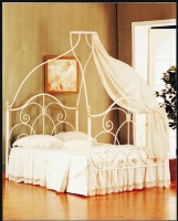 CHERRY CANOPY BED