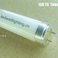 LED T8 日光灯管