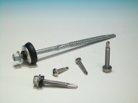 SELF DRILLING SCREW