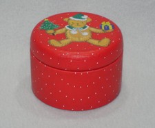 Christmas Tins (Rea Bear)