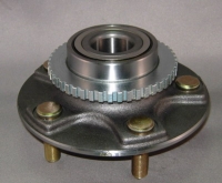 NISSAN WHEEL HUB