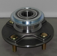 NISSAN WHEEL HUB