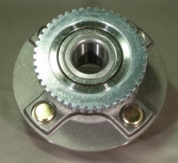 NISSAN WHEEL HUB