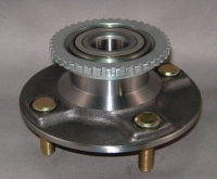 NISSAN WHEEL HUB