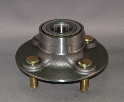 NISSAN WHEEL HUB