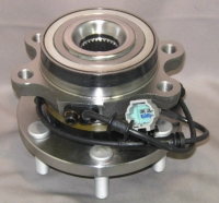 NISSAN WHEEL HUB