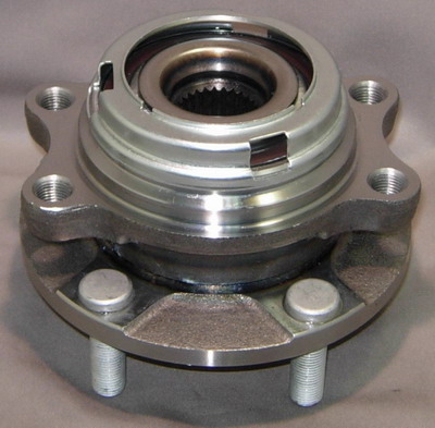 NISSAN WHEEL HUB