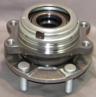 NISSAN WHEEL HUB