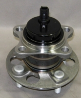 TOYOTA WHEEL HUB