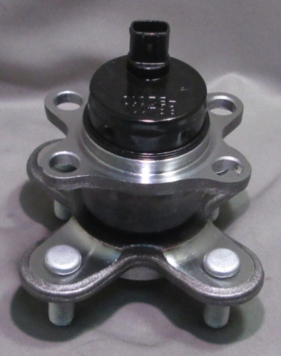 TOYOTA WHEEL HUB