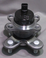 TOYOTA WHEEL HUB