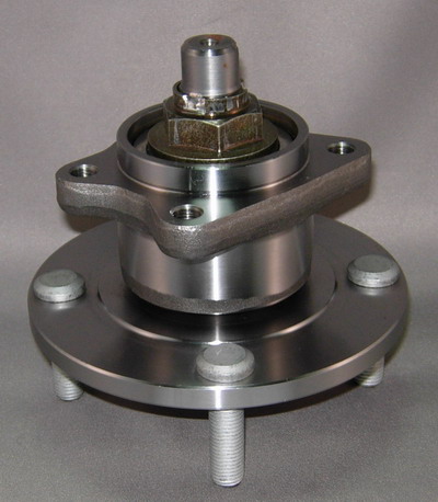 MITSUBISHI WHEEL HUB