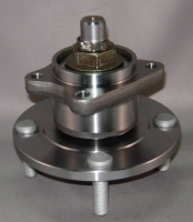 MITSUBISHI WHEEL HUB