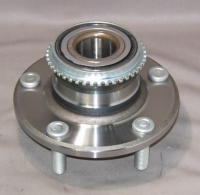 MITSUBISHI WHEEL HUB