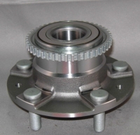 MAZDA WHEEL HUB