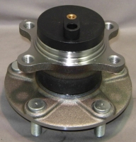 SUZUKI WHEEL HUB